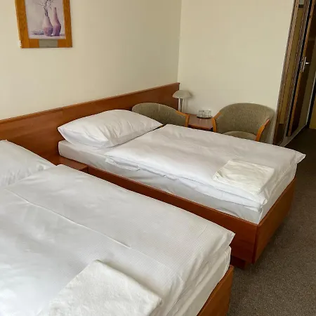 Retro Suza براتسيلافا